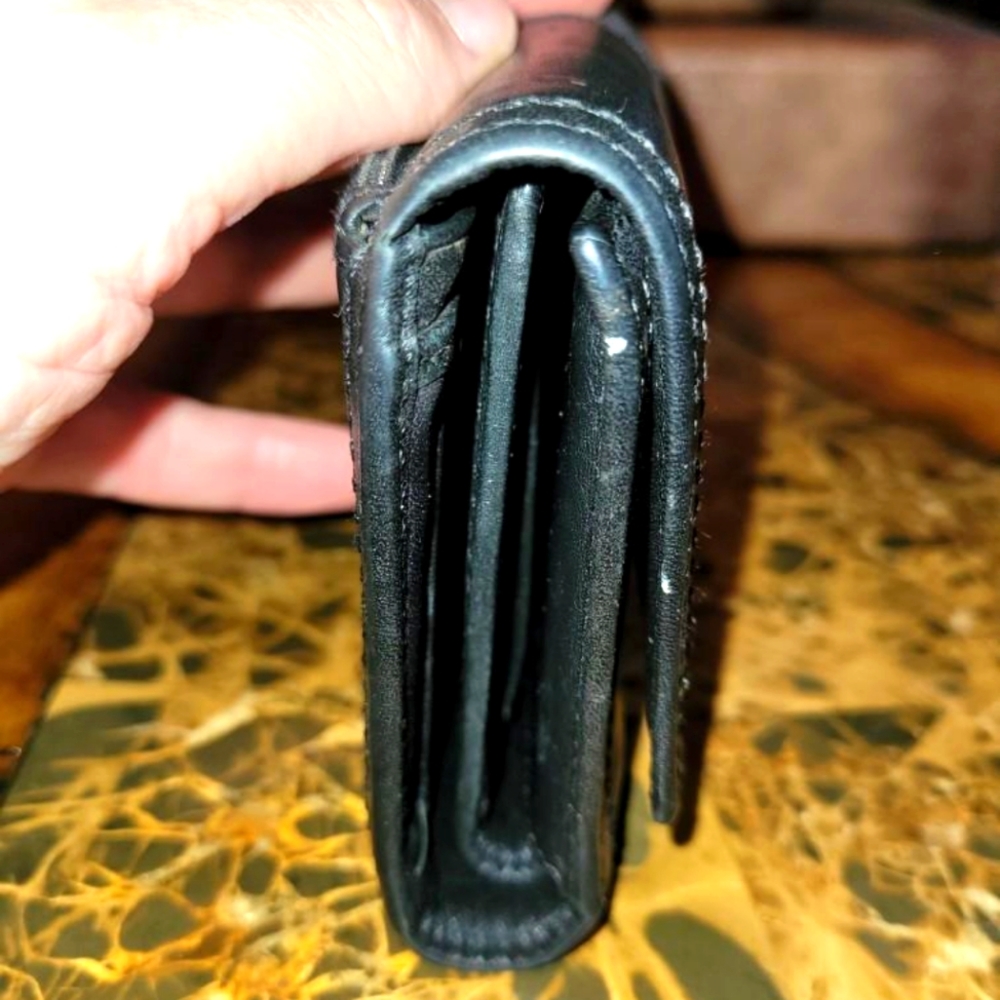 Coach black long wallet with checkbook cover - Picture 4 of 15